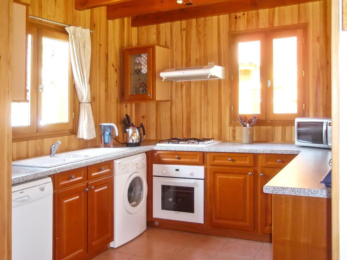 Maison De 2 Chambres Avec Vue Sur Le Lac Piscine Partagee Et Jardin Amenage A Lachapelle Auzac Εξωτερικό φωτογραφία